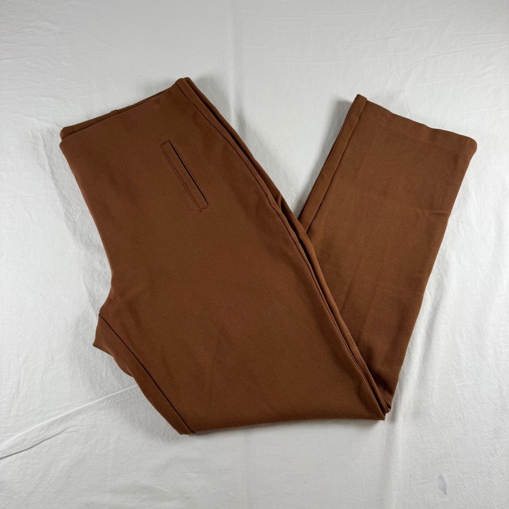 Chico's Women's Size 1.5 US M Brown Ponte Pull-On Stretch Straight Leg Pants